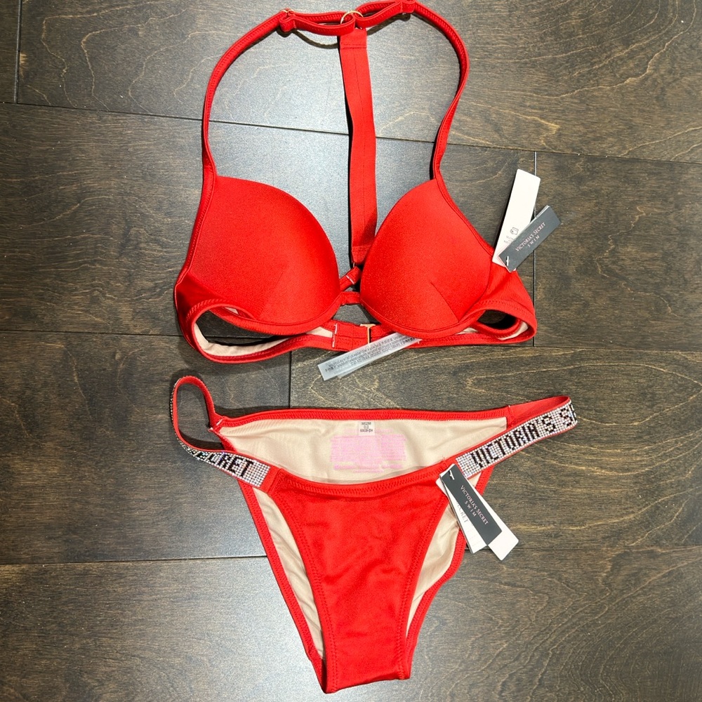 Victoria Secret Set Size 32A & XS
